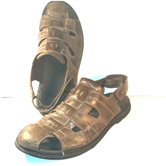 clarks men's fisherman sandals